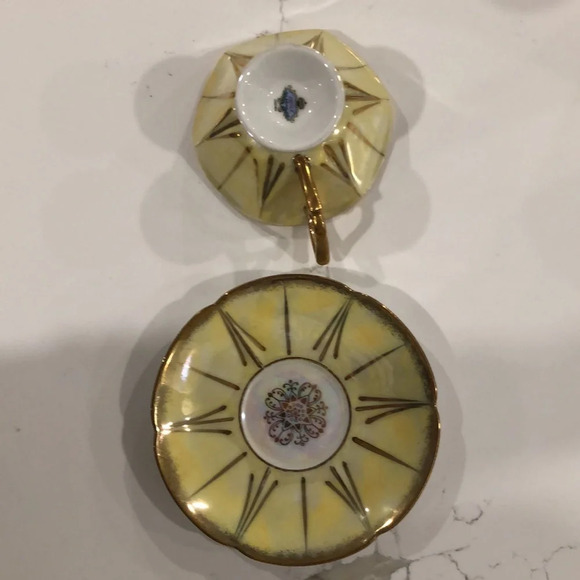 Vintage Castle China Japan yellow gold teacup  set plate and cup - Picture 2 of 10